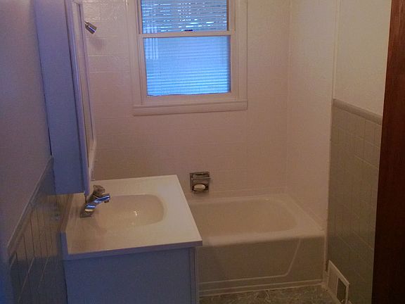 5th image of 111 Elizabeth St