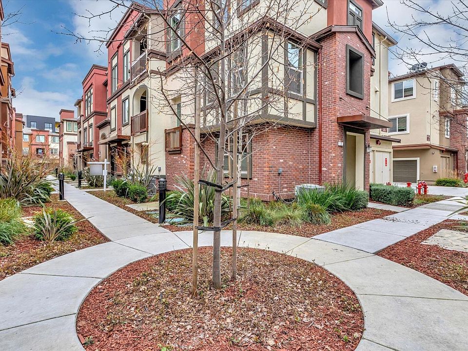 1st image of 1026 Abruzzo Ln Unit 6