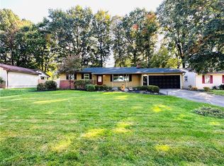 761 Forestridge Dr, Youngstown, OH