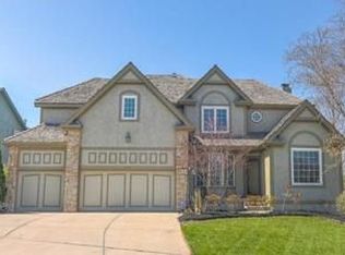 7201 Mullen St, Shawnee, KS 66216