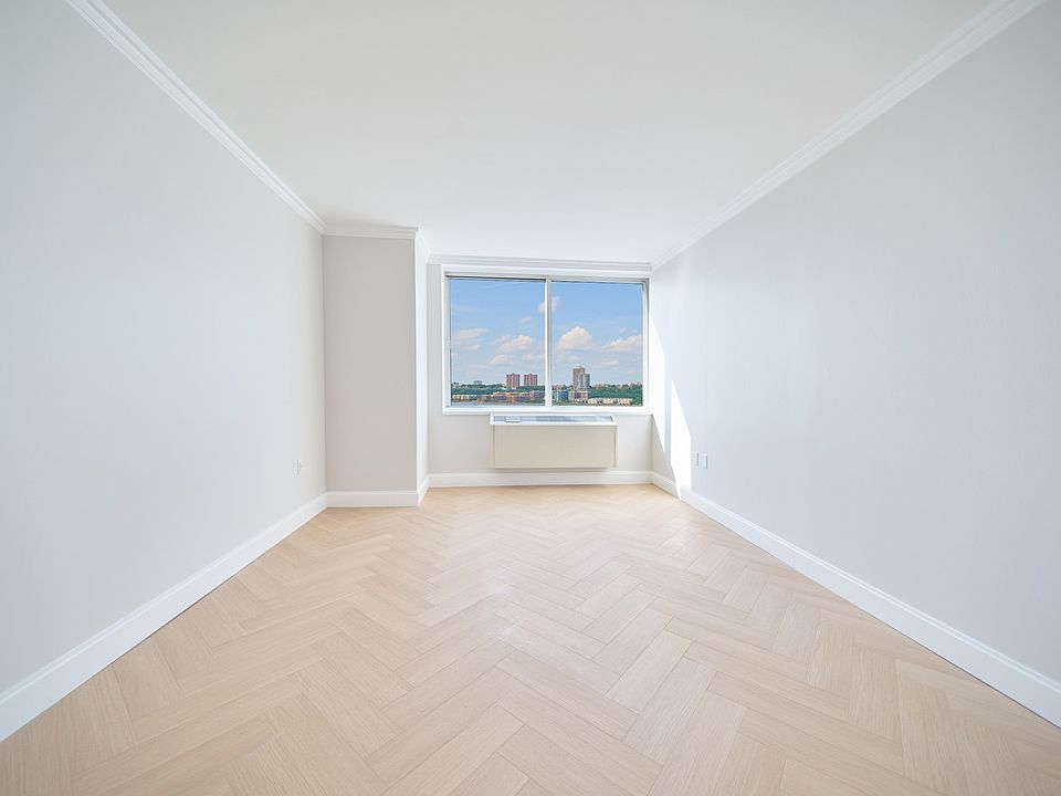 1st image of 160 Riverside Blvd APT 10M