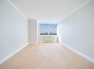 160 Riverside Blvd APT 10M, New York, NY 10069