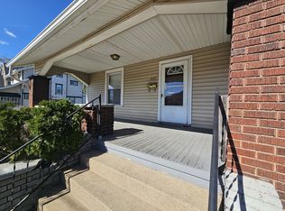1113 10th St NW, Canton, OH 44703