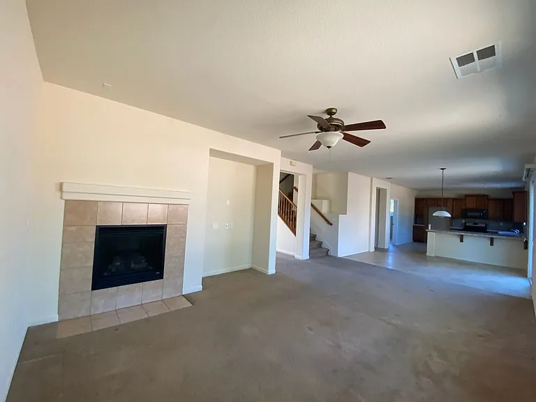 204 Arista Ct — Photo 5