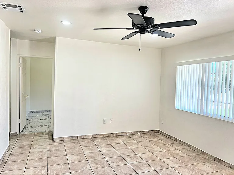 1143 Elizabeth Lake Rd — Photo 22