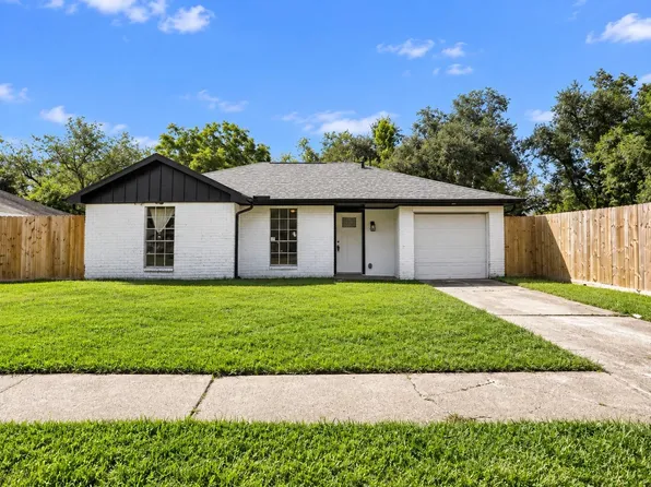 5207 Castlecreek Ln, Houston, TX 77053