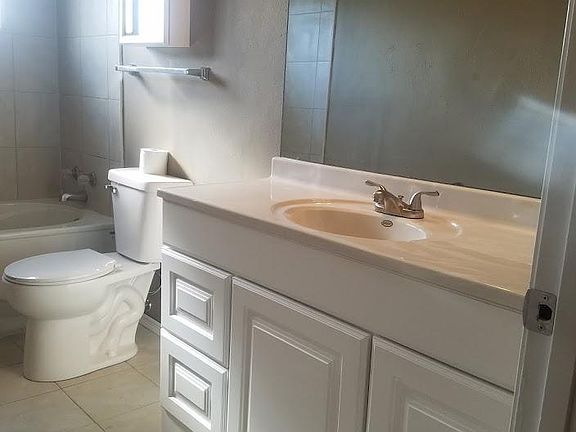 5th image of 1406 Radcliff Dr