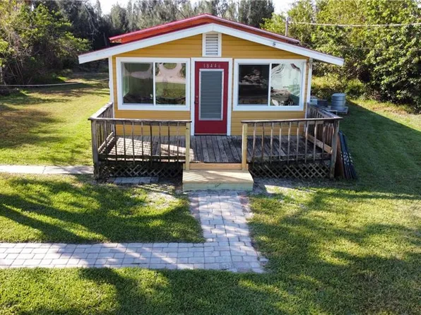 18446 Creek DR, FORT MYERS, FL 33908