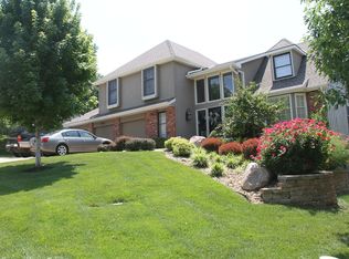 6806 Mill Creek Rd, Shawnee, KS 66217