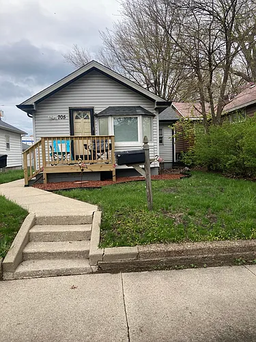 705 114th St #FRONT HOUSE Photo 1