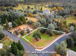 13315 Tierra Heights Rd, Redding, CA 96003