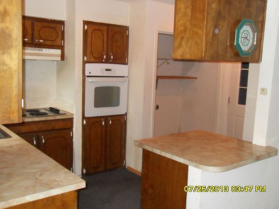 3rd image of 6937 Post Oak Dr