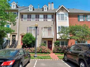 38 Holly St, Jersey City, NJ 07305