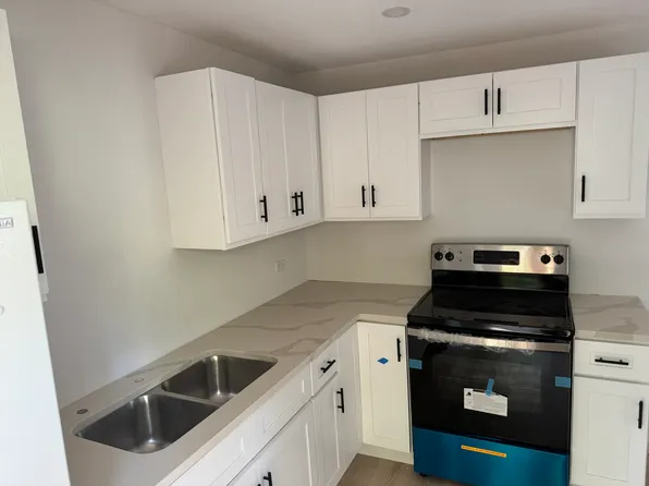 815 W Mulberry St #1, Denton, TX 76201