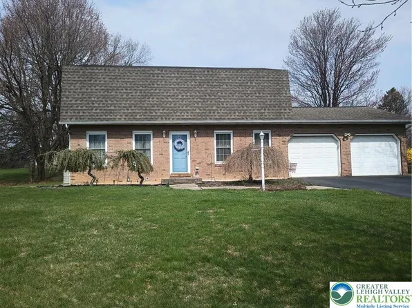 6427 Tupelo Rd, Allentown, PA 18104