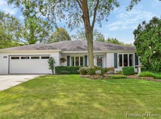 1624 77th St, Naperville, IL 60565