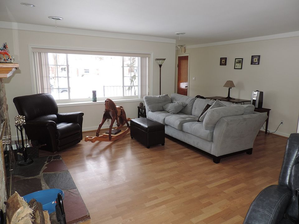 1st image of 4157 Auburn Dr