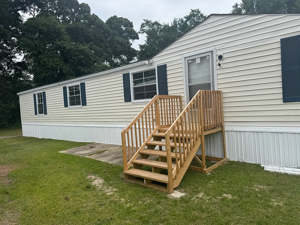 2219 Spokane Rd