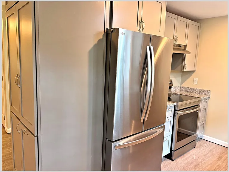 14 Cummings St #2 — Photo 9