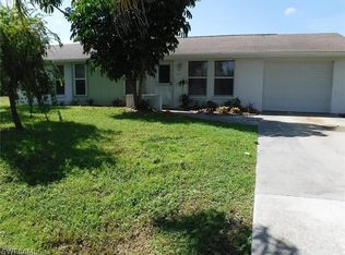 302 SE 27th Ter, Cape Coral, FL 33904