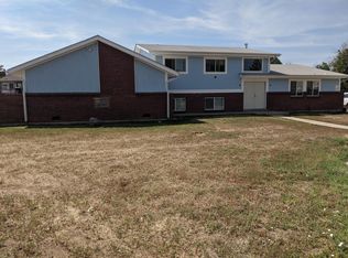 16426 E 14th Pl, Aurora, CO 80011