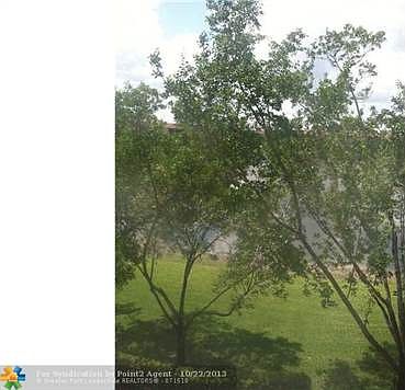 3rd image of 650 SW 138th Ave APT 307J