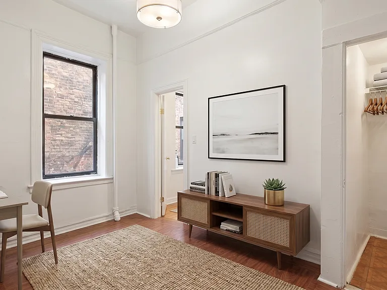 516 W 143rd St #1R — Photo 2
