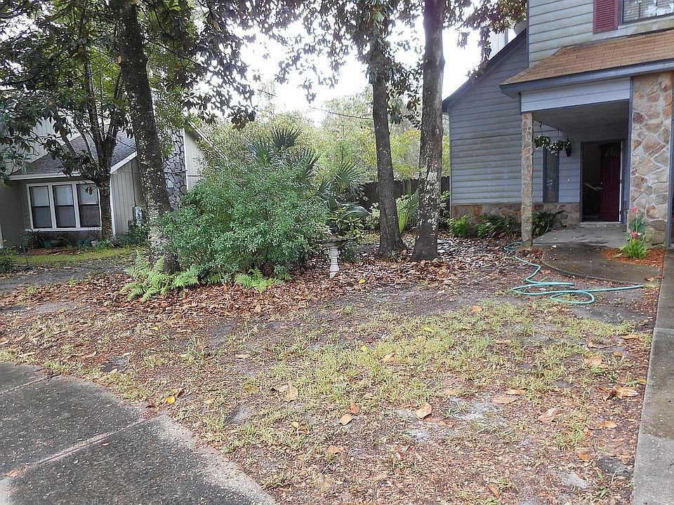 2nd image of 8 Shamrock Dr