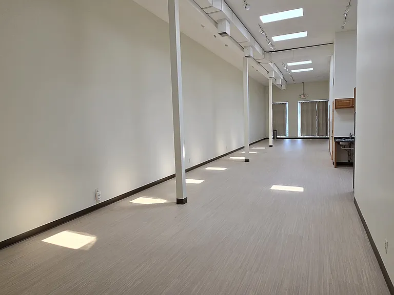 425 Cedar Ave #2 — Photo 18