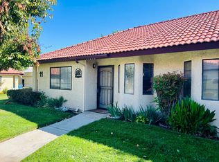 19256 Cottonwood Dr, Apple Valley, CA 92308