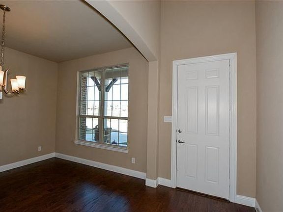 2nd image of 4514 Sunflower Dr