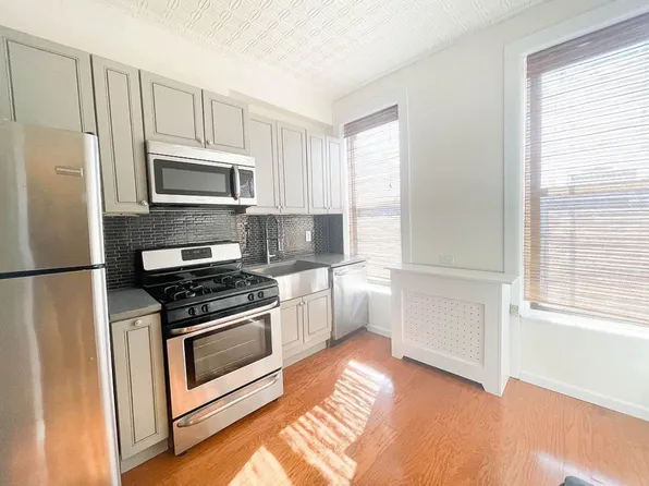 164 India Street image 14 of 31