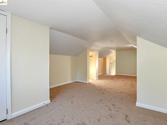 3rd image of 508 W 13th St