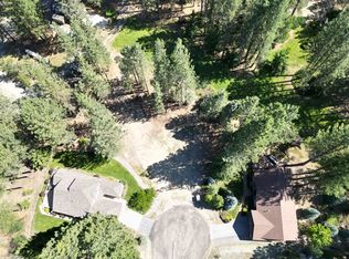 33 Poplar Ct, Blairsden Graeagle, CA