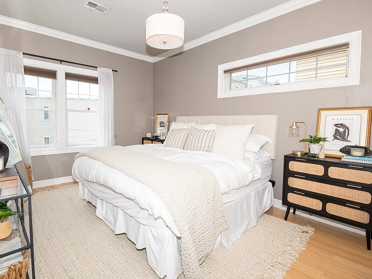 18-20 Knowlton St #3 — Photo 10