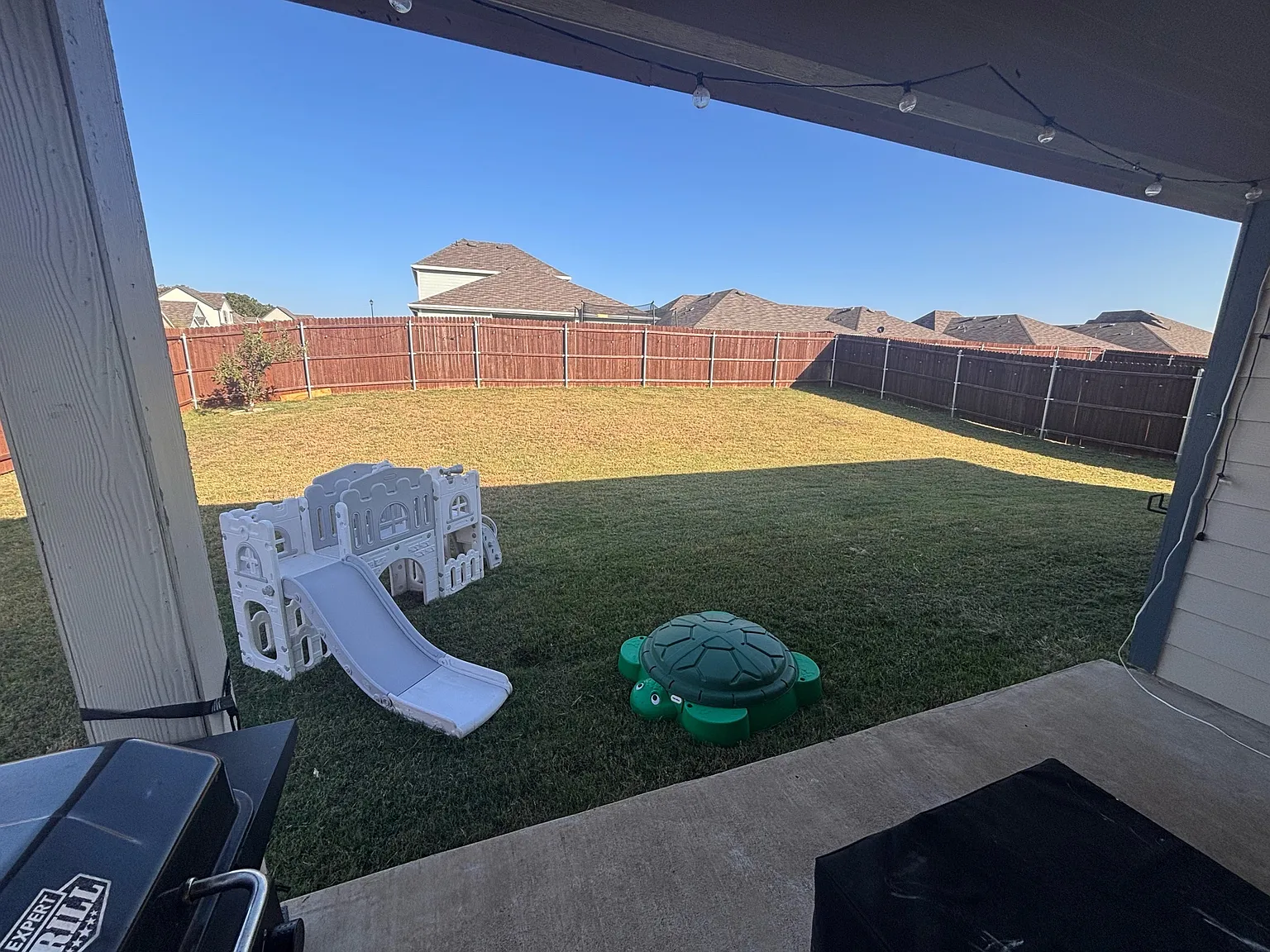 192 Hunters Way - 1 — Photo 4
