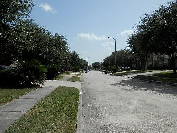 4th image of 11530 Heathermill Dr