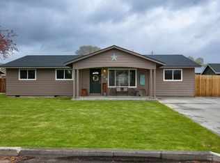 131 NW Fir Ave, Redmond, OR 97756
