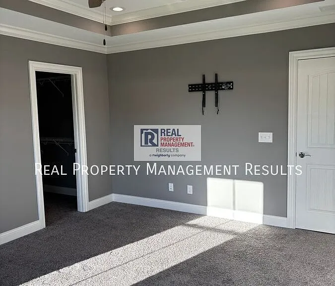 3410 Ralston Dr — Photo 9