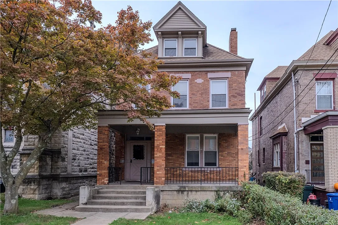 1115 N Euclid Ave photo 1
