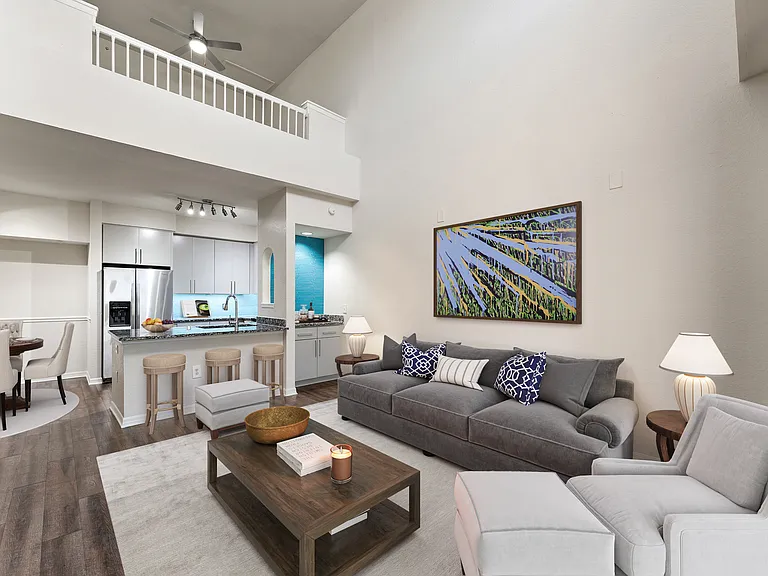 Cortland Portofino Place — Photo 3
