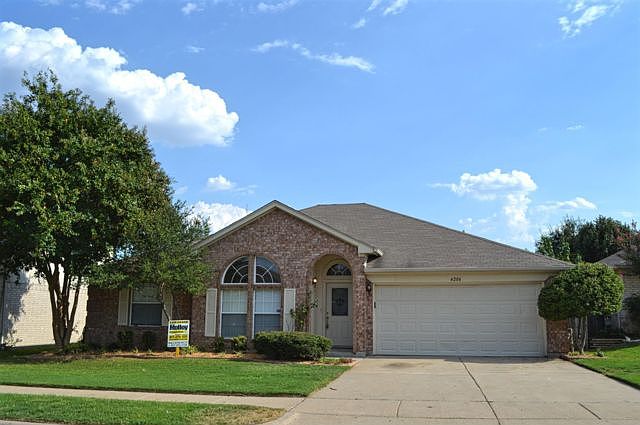 1st image of 4206 Highgrove Dr