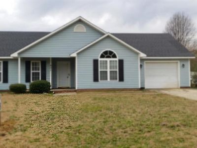 421 Northwoods Dr, Raeford, NC, 28376