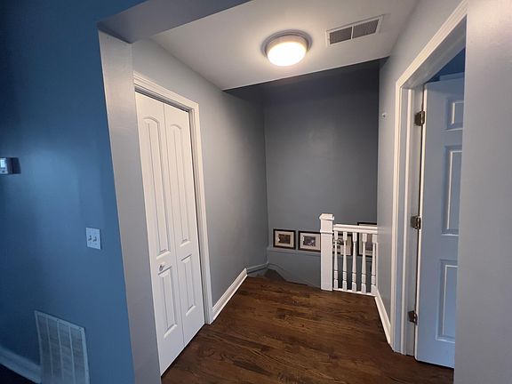 4th image of 2554 W Diversey Ave #1