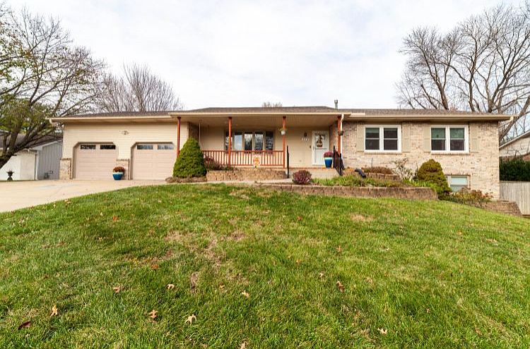 1st image of 579 N Cedar Lake Dr W