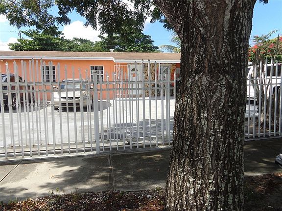 3rd image of 15740 NW 17th Ct