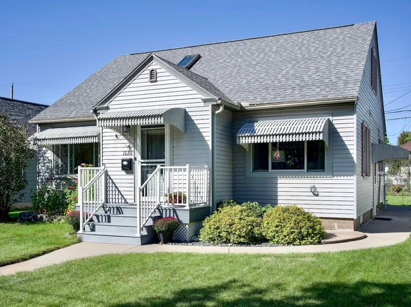 1022 Gilmore Ave, Winona, MN 55987