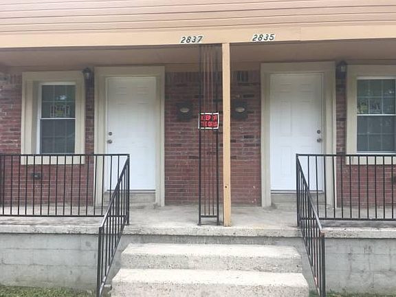 2nd image of 2837 Yale Ave