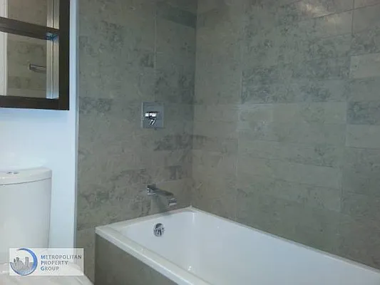 Rented by Metropolitan Property Group | media 19