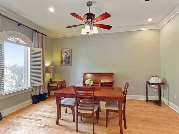 4th image of 4833 Cleary Ave